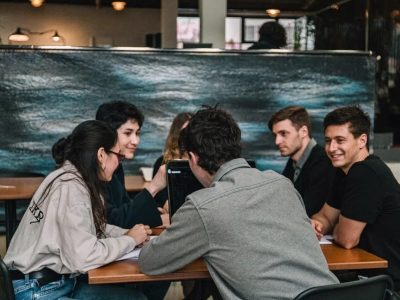 Как освоить редстоун с нуля: основы, схемы и привычные ошибки